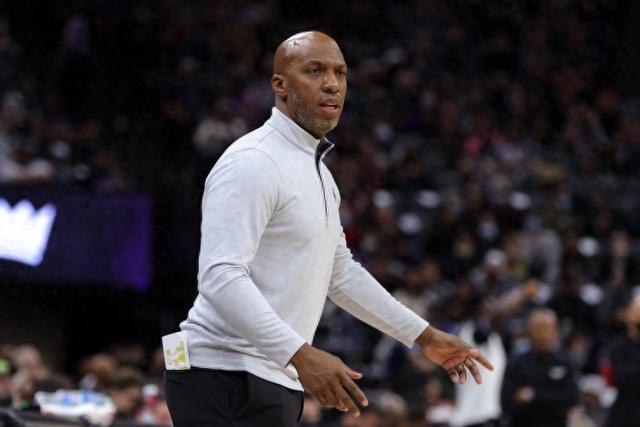 2026上海乒乓球嘉年华开幕 乒乓名将点赞全民观赛参赛新体验